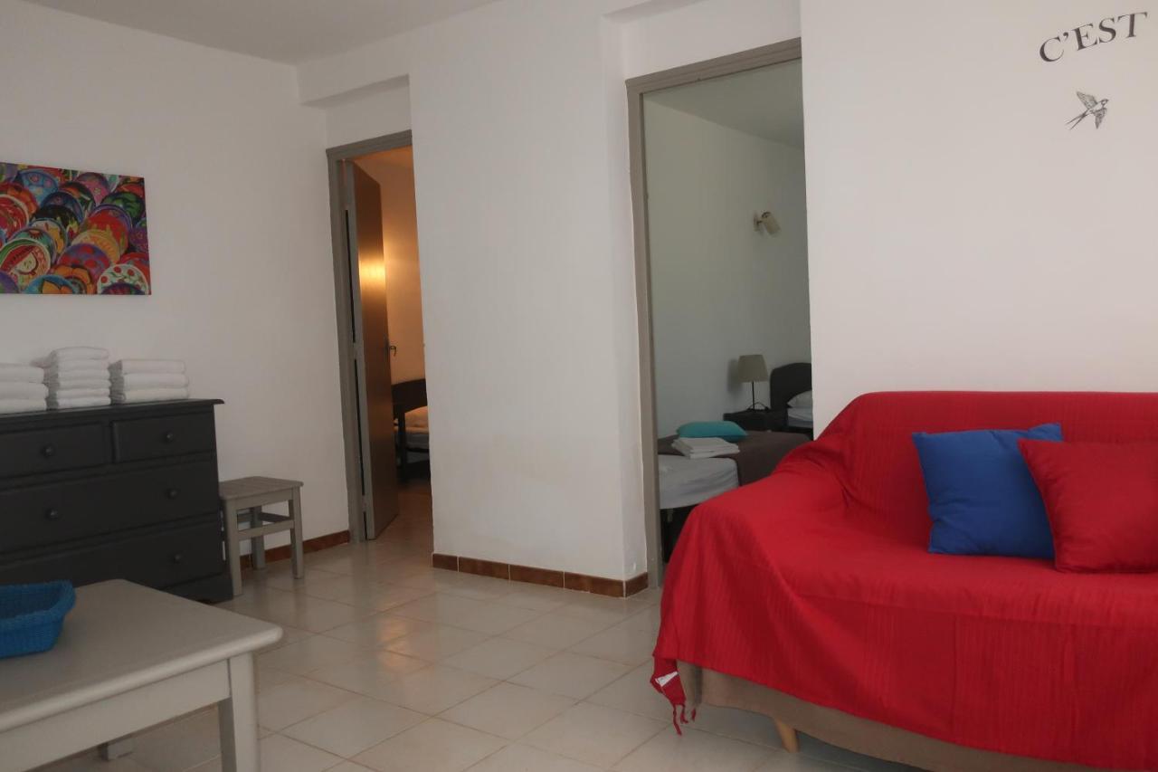 Two-Bedroom Villa with Terrace (6 Adults)