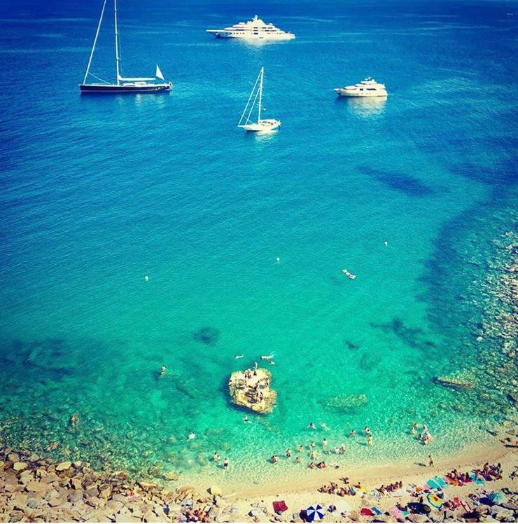 One-Bedroom Apartment,1049173183:JPEG