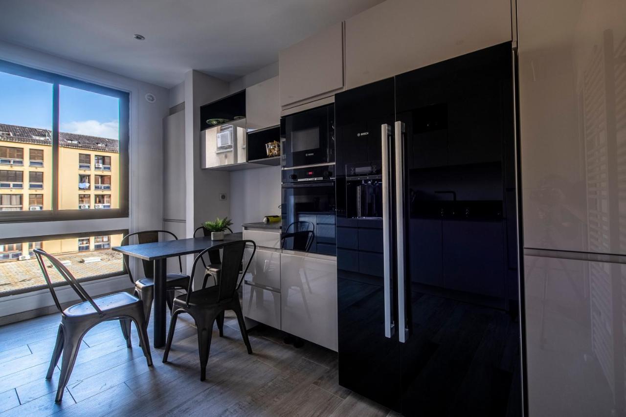 Three-Bedroom Apartment,1044328996:JPEG