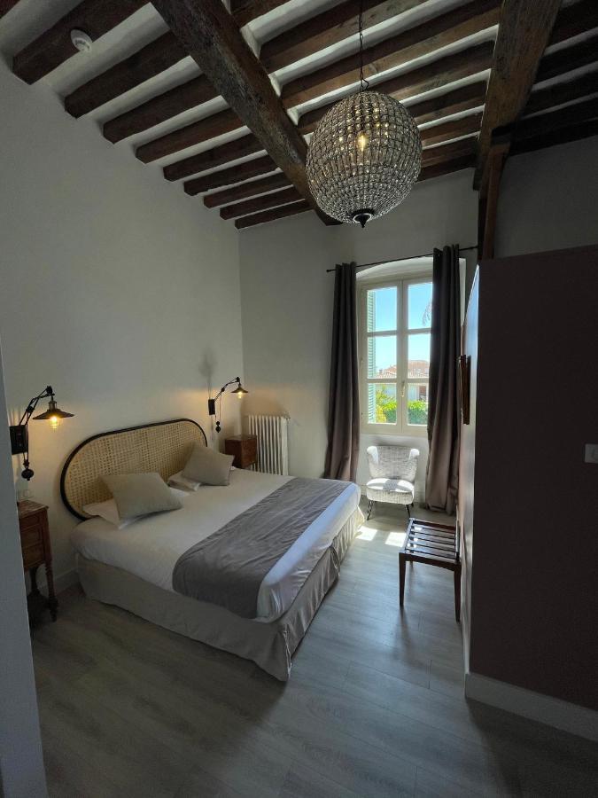 Double Room,1549438153:JPEG