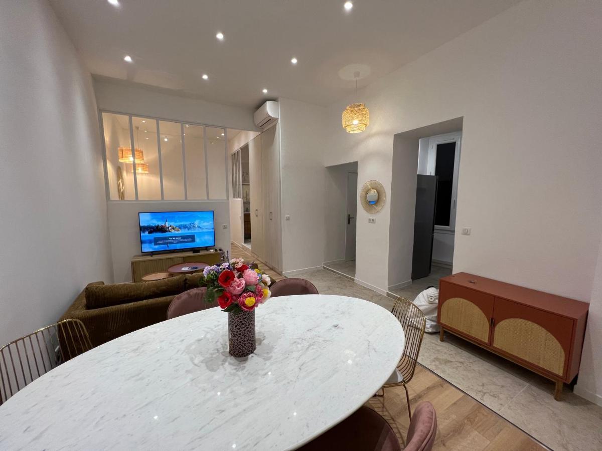 One-Bedroom Apartment,1232434727:JPEG