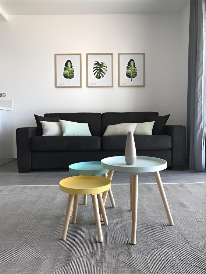 Deluxe Apartment,1354133618:JPEG