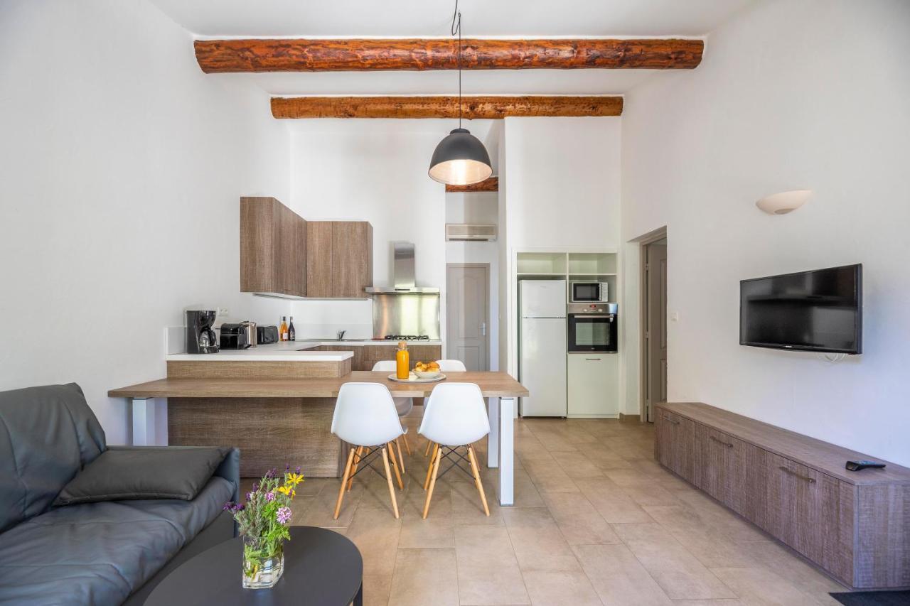 Villa con 2 Camere da Letto - Lato Macchia