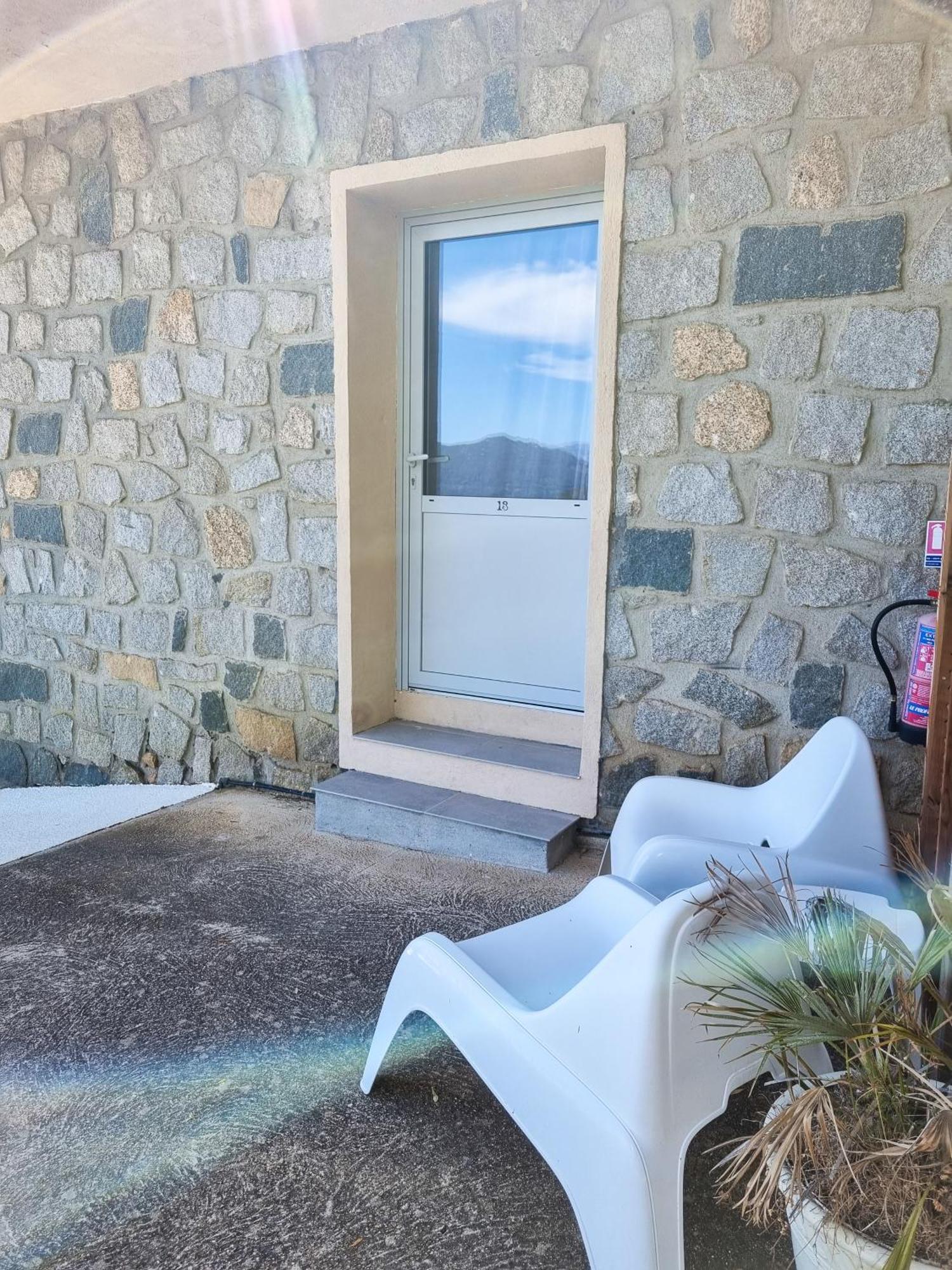 Chambre Double Standard avec Terrasse - Vue sur Montagne
