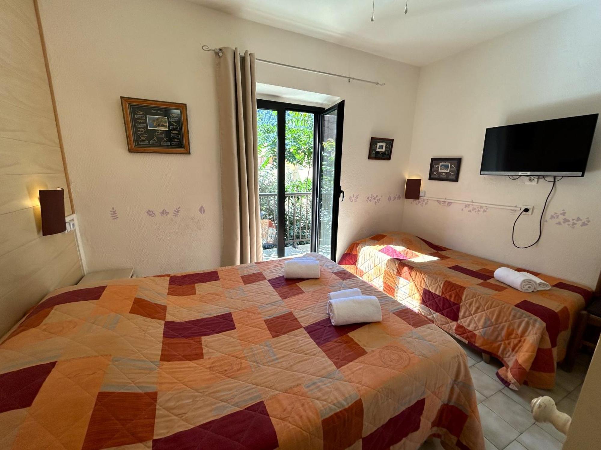 Triple Room with Balcony,1591524545:JPEG