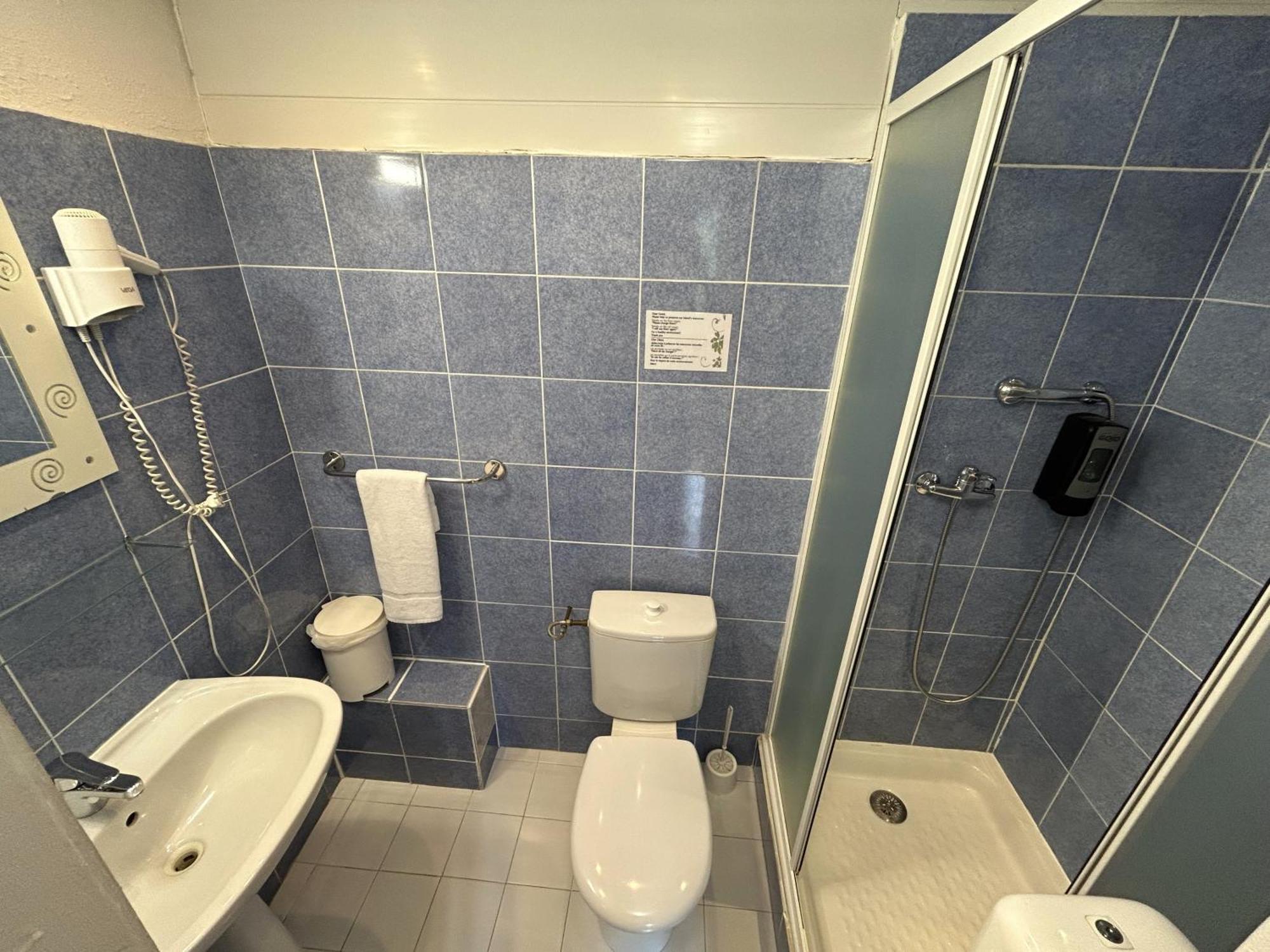 Double Room,1591524538:JPEG