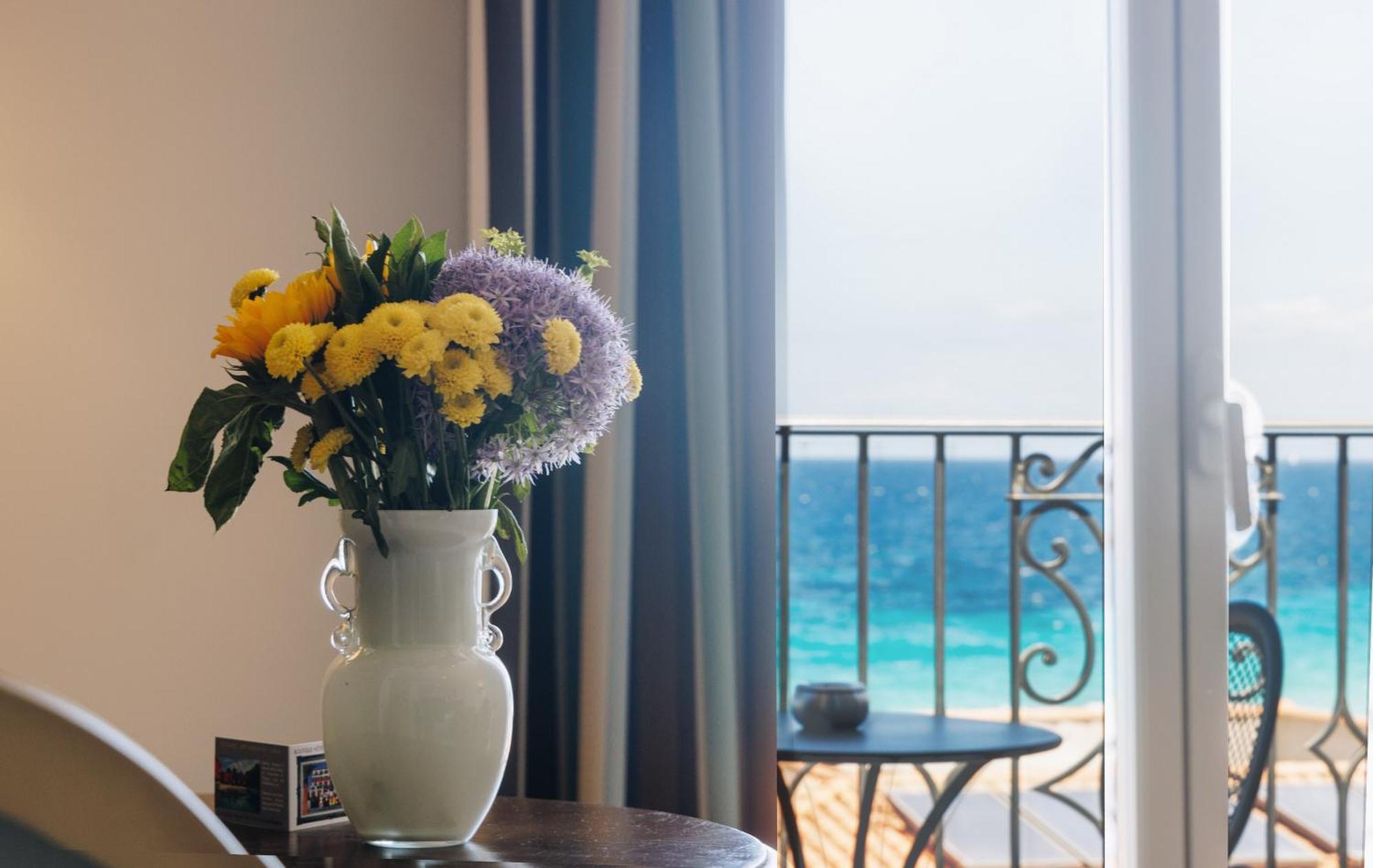 Standard Single Room Sea View,1597569885:JPEG