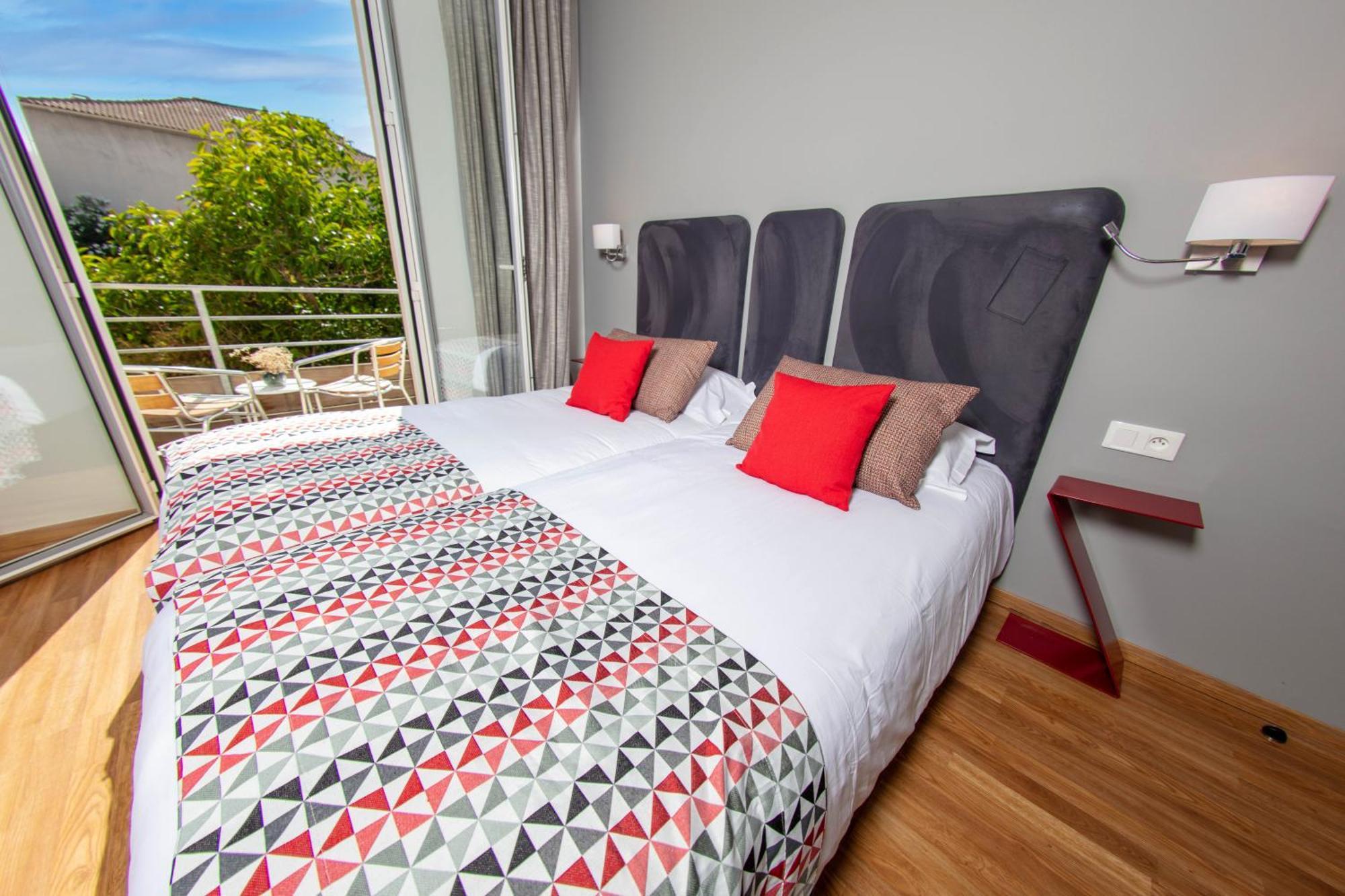 Petite Chambre Lits Jumeaux avec Balcon