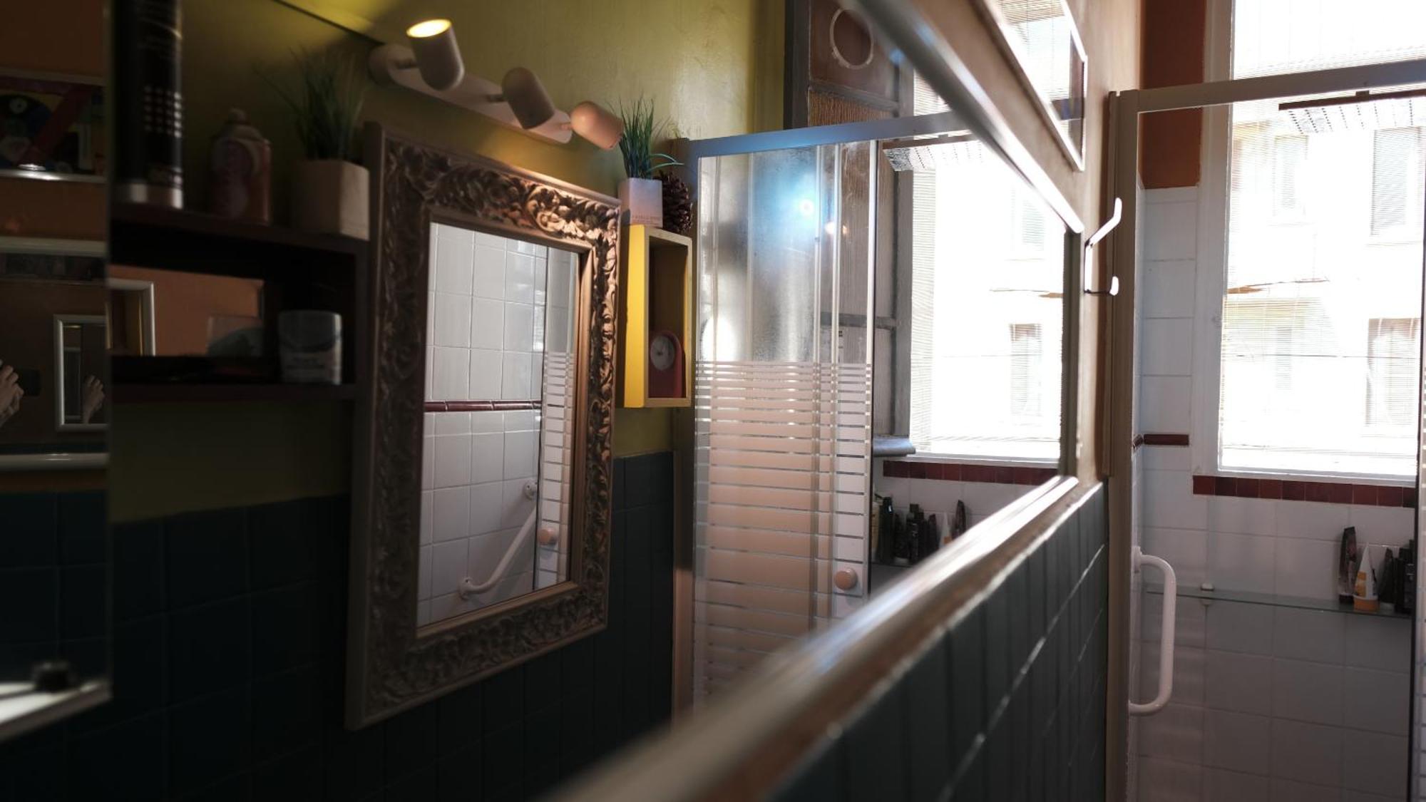 Single Room,1705078777:JPEG