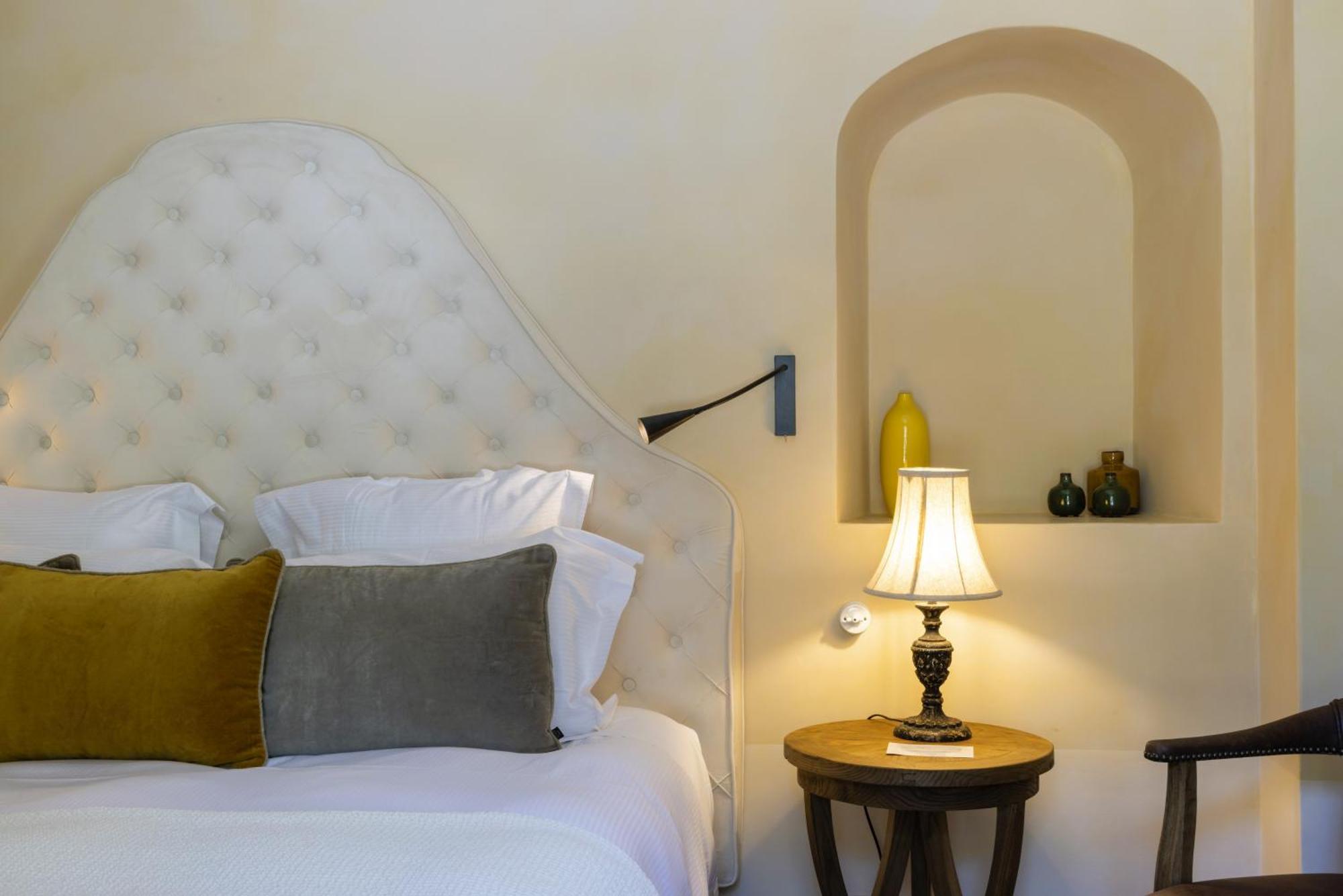 Chambre Lit King-Size - Accessible aux Personnes à Mobilité Réduite