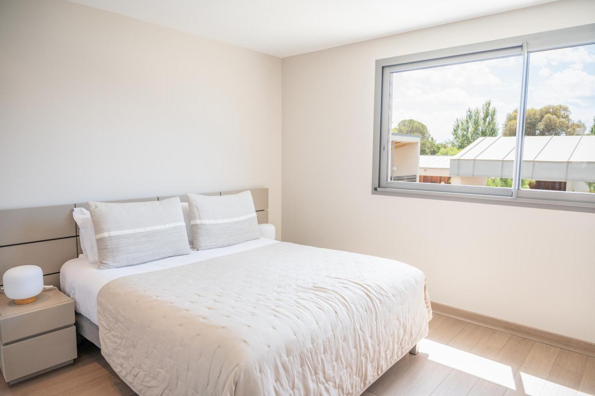 Duplex Apartment Comfort,37786930:JPEG