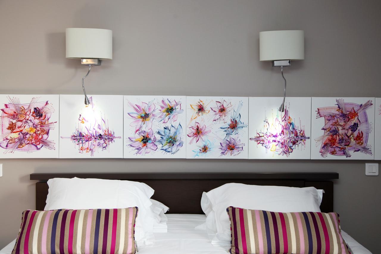 Chambre Lit Queen-Size - Vue sur Mer