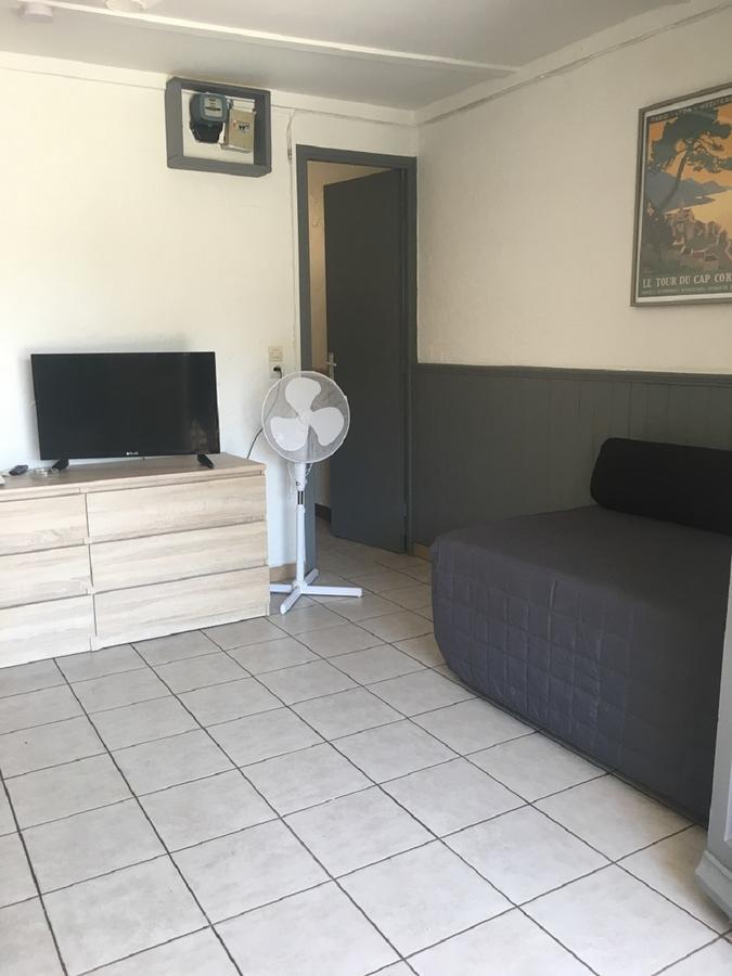 Apartment with Terrace,736300579:JPEG