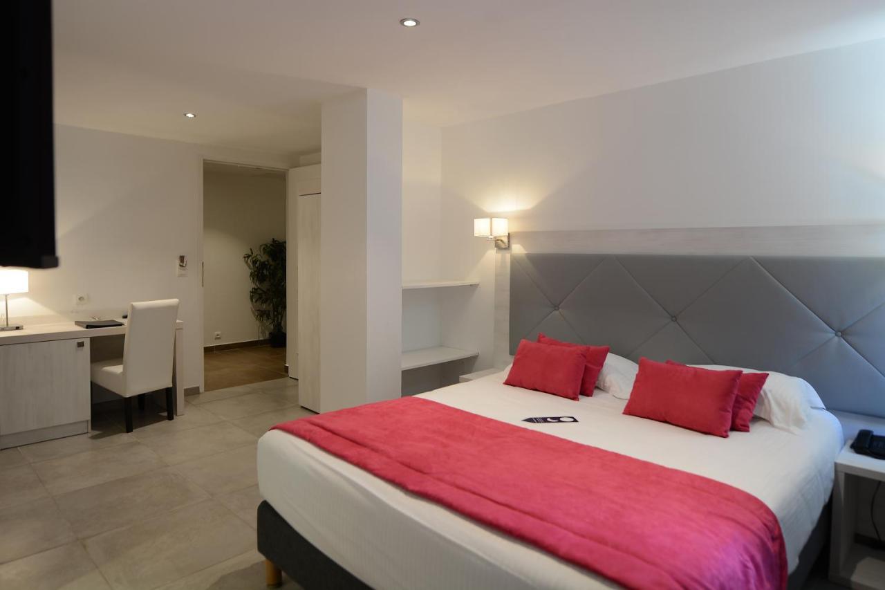 Double Room with Courtyard View