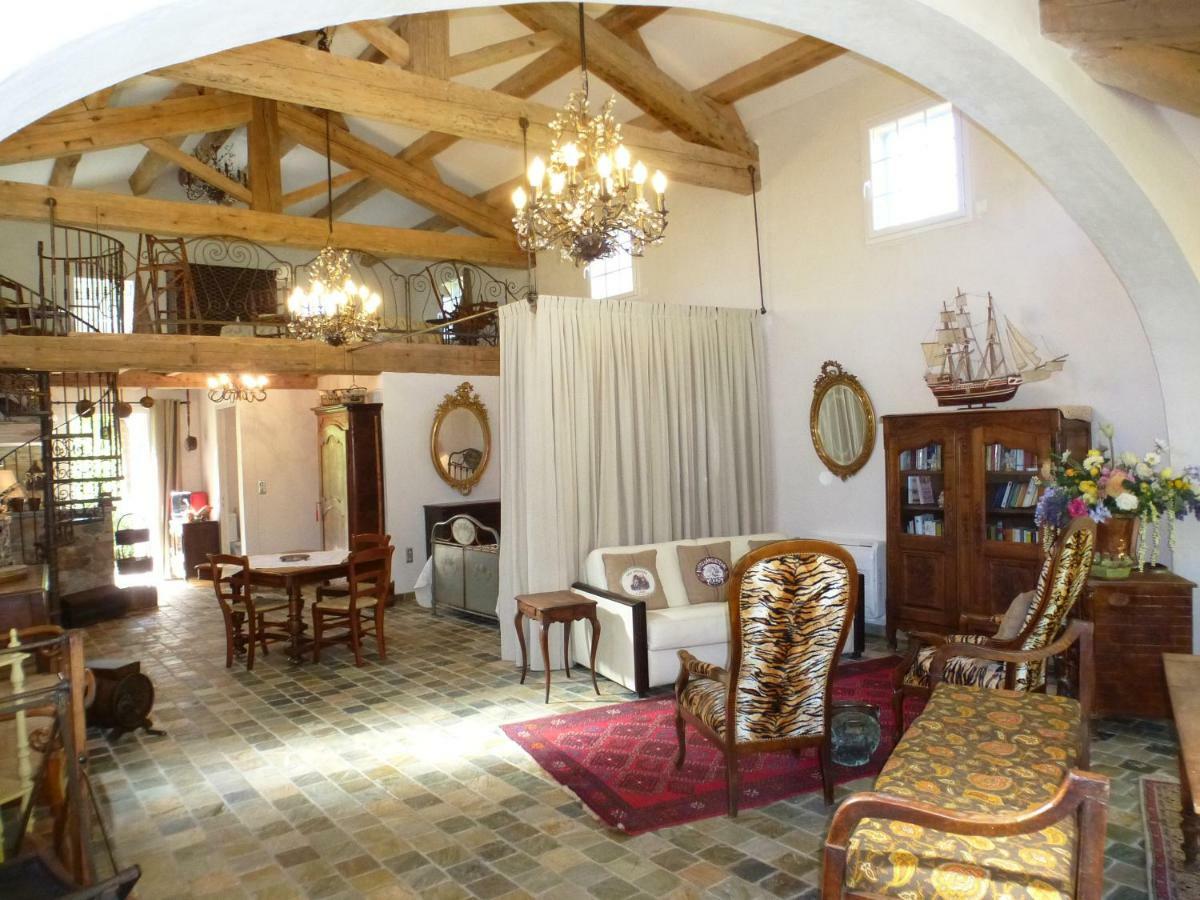 Holiday Home,862755101:JPEG