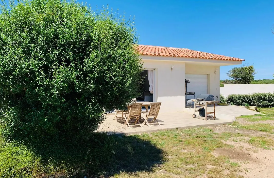 Location Agreable Villa 3 Chambres Piscine Chauffee Bonifacio-1