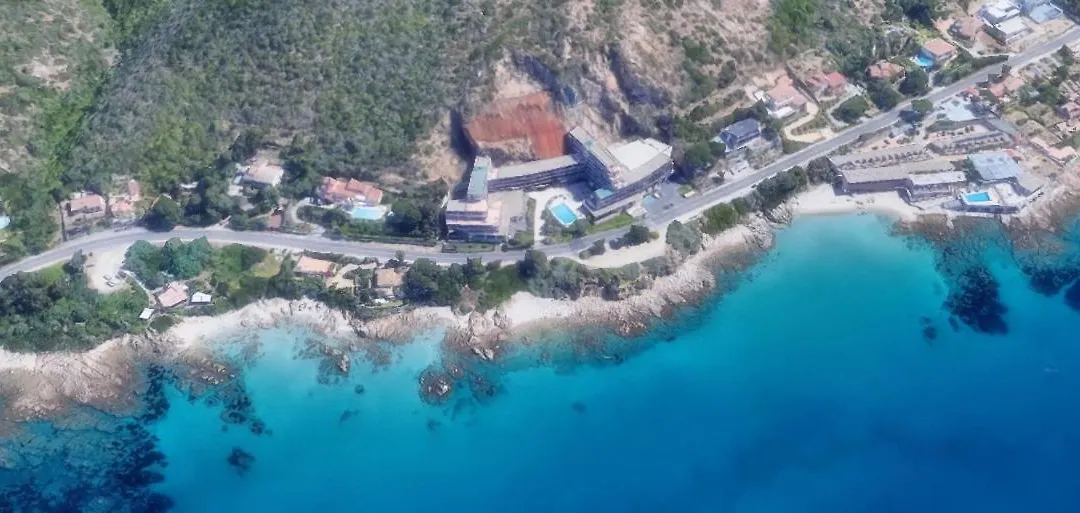Cosyseaside Corsica Ajaccio Piscine Terrasse Mer-1