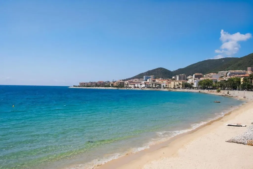 Briloc Ajaccio Centre Ville-1