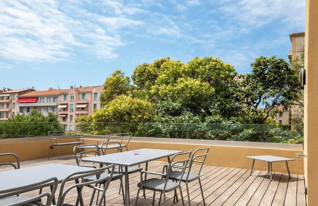 Residenza Leca Colonna-1