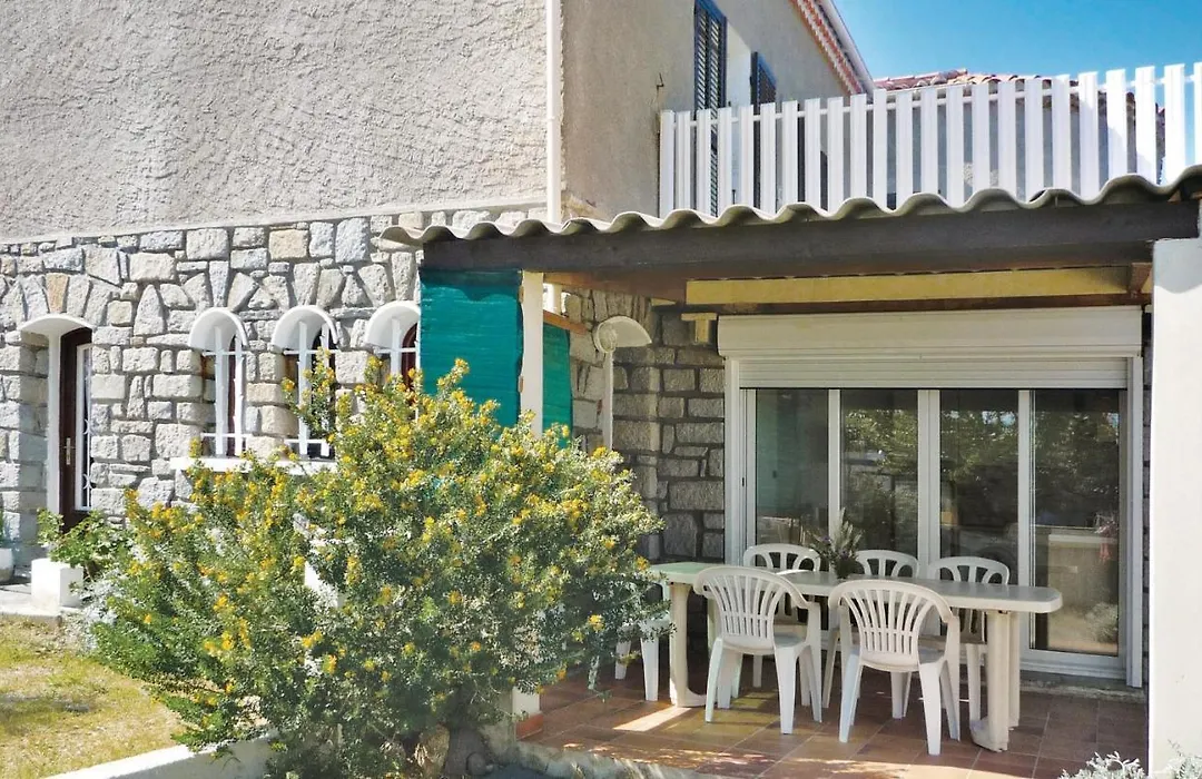 3 Bedroom Lovely Apartment In Calvi-1