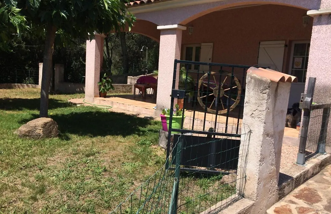 Bella Stella, Un Appartement Avec Jardin Pour Vos Vacances Au Calme Pres D'Ajaccio-1