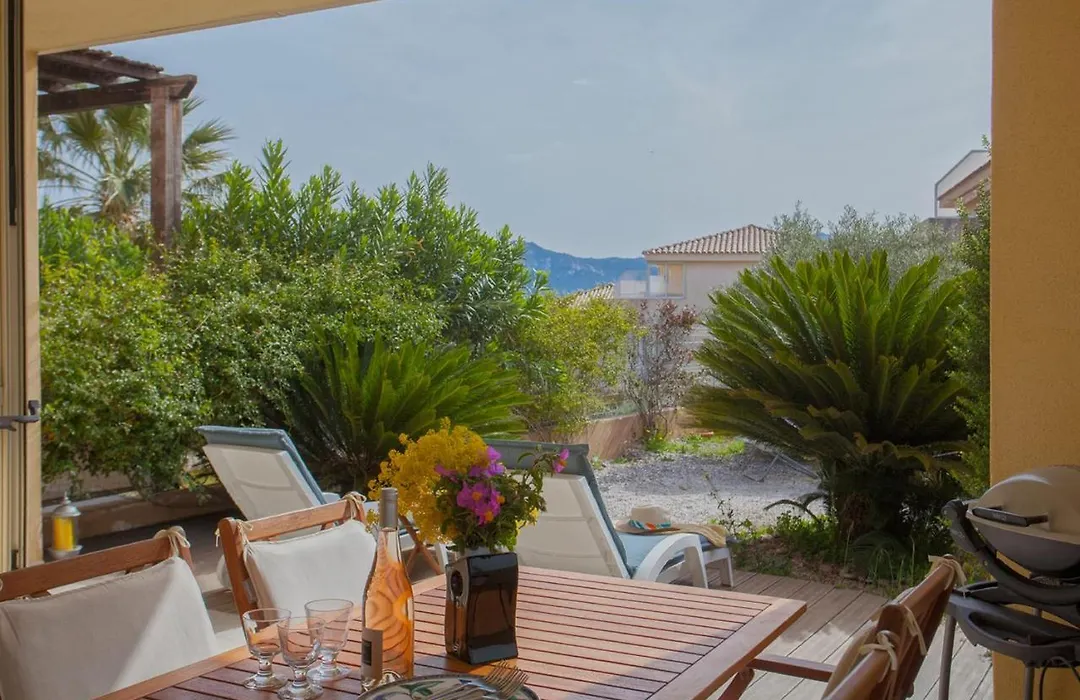 Casa Linda Au Calme Avec Jardin A 900 M Plage Port Et Centre De Calvi-1