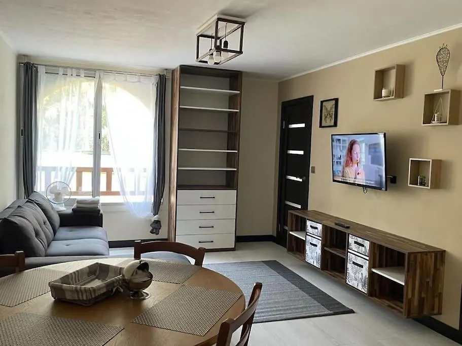 Superbe Appartement Avec Acces Mer A Pied-1