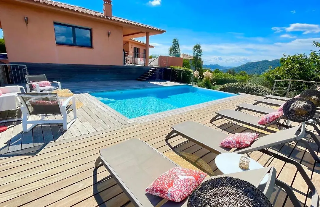 Villa Santa Giulia, vue panoramique sur la mer, 900 m de la plage-1