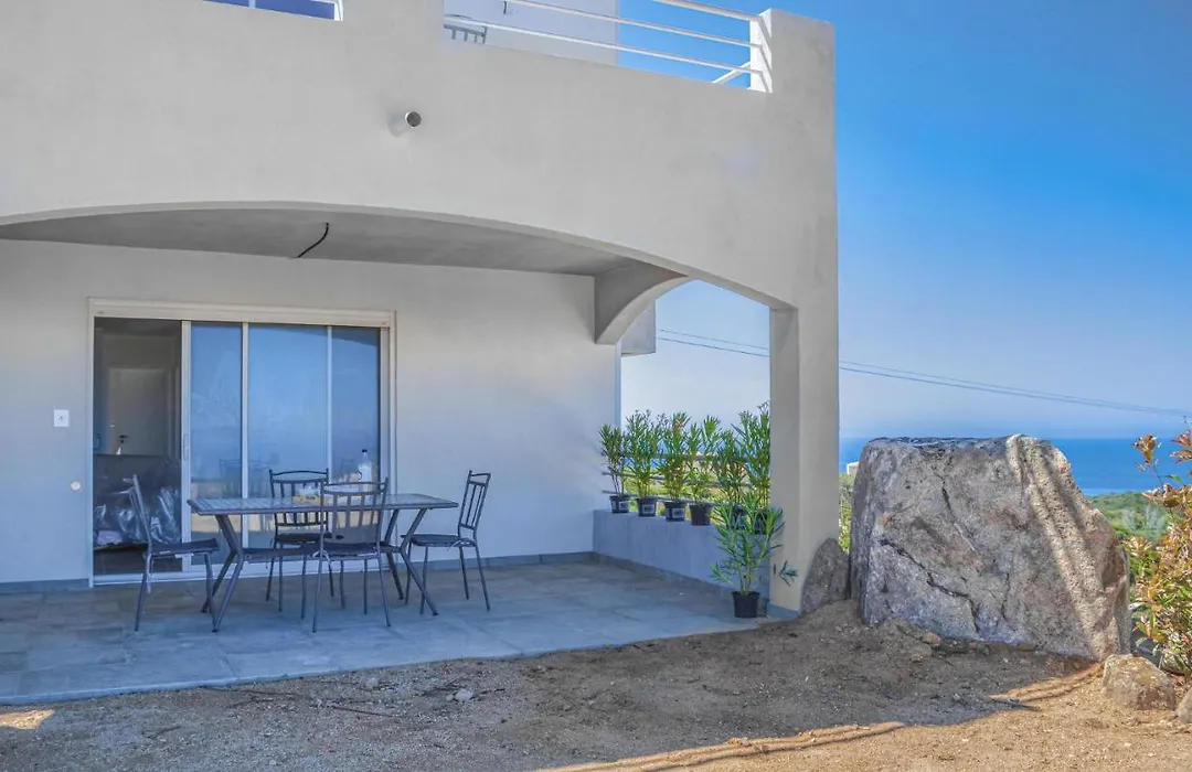 Stunning Apartment In Coti Chiavari-1