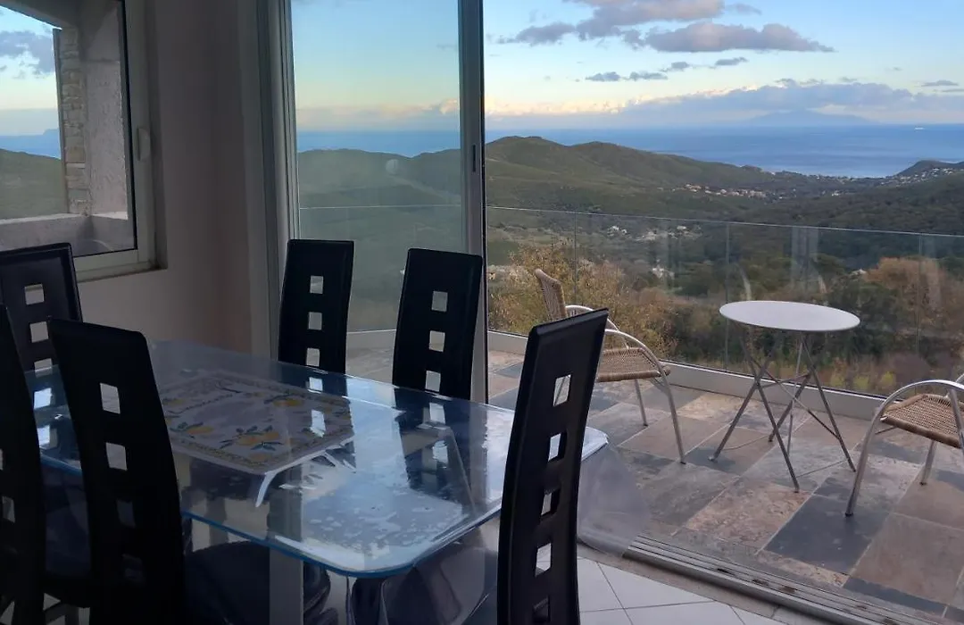 Grande Villa - 7 Chambres - 14 Pers - Vue Mer - Grande Piscine Chauffee-1