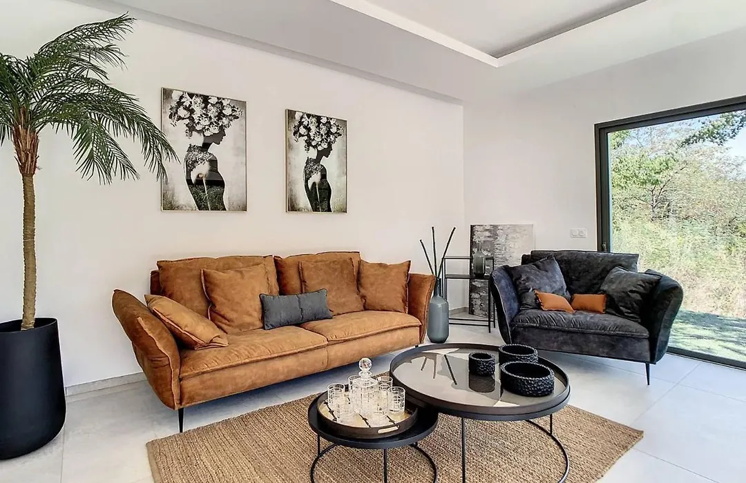 Villa Ajaccio, 4 Pieces, 6 Personnes - Fr-1-724-41-1