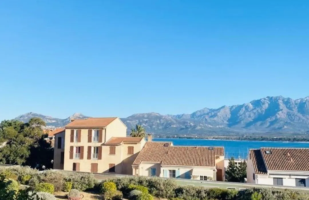 Appartement T3 Avec Terrasse Vue Mer, Climatisation Et Garage A 600M De La Plage A Calvi - Fr-1-63-289-1