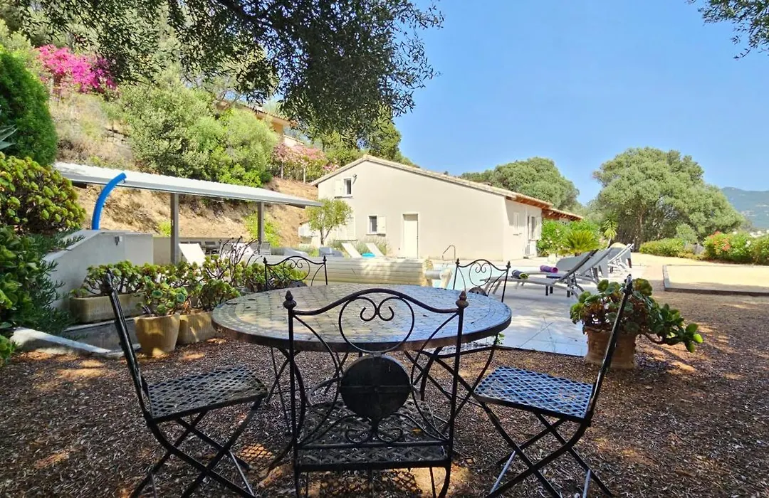 Splendide Villa De Reve Climatisee Avec Vue Mer & Montagne Et Sa Piscine Chauffee-1
