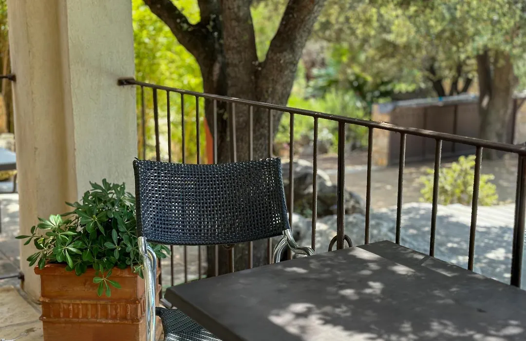 Domaine Villas Celia-1