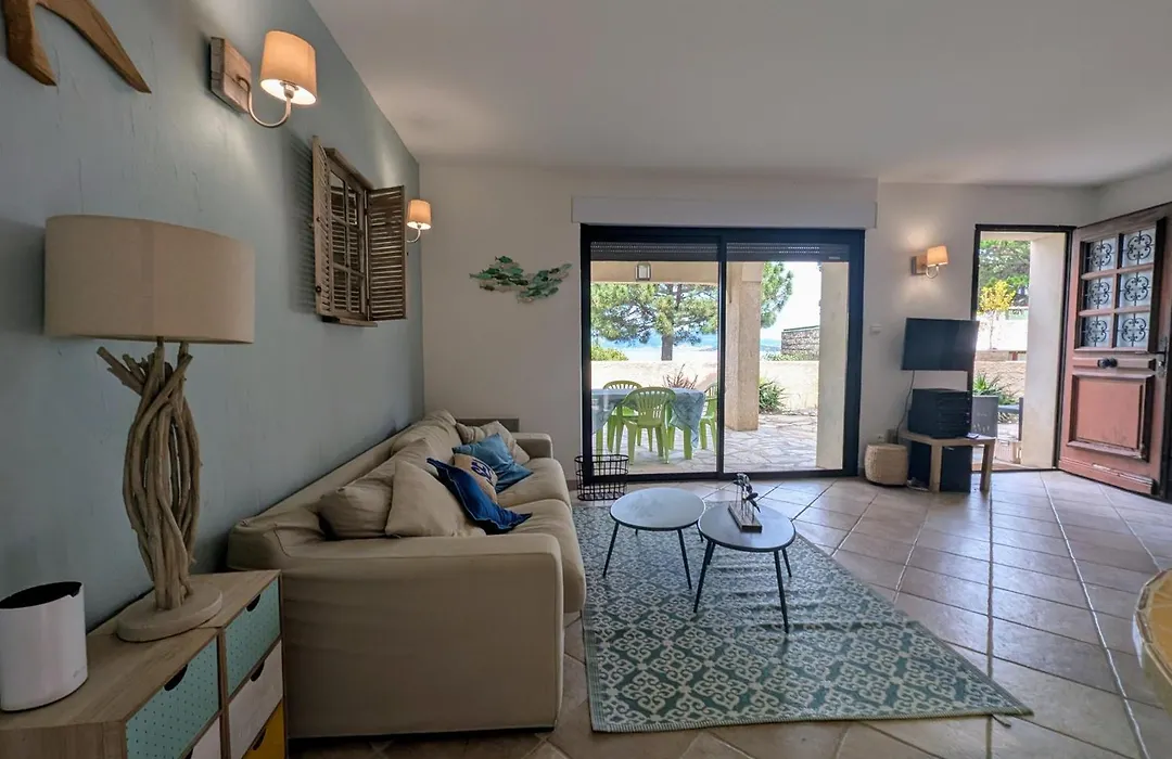 La Villa Acacia-1