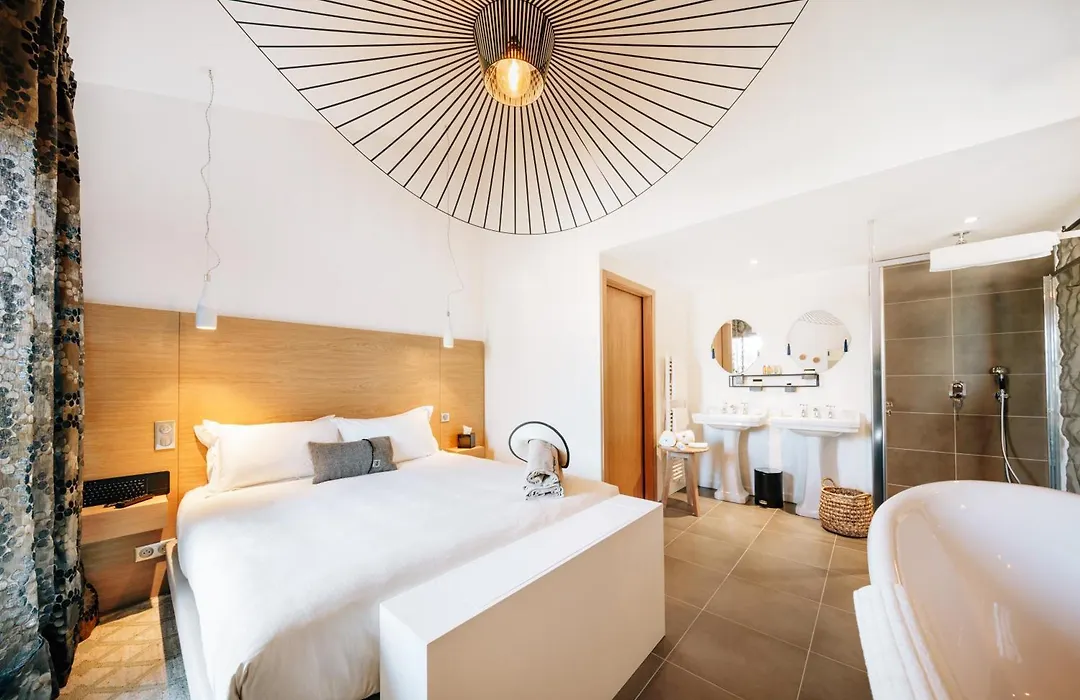Citta Di Lume Suites & Lofts-1