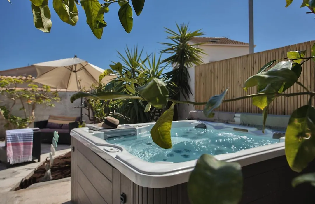 Stella Baggia - Jacuzzi - Proche De La Mer-1