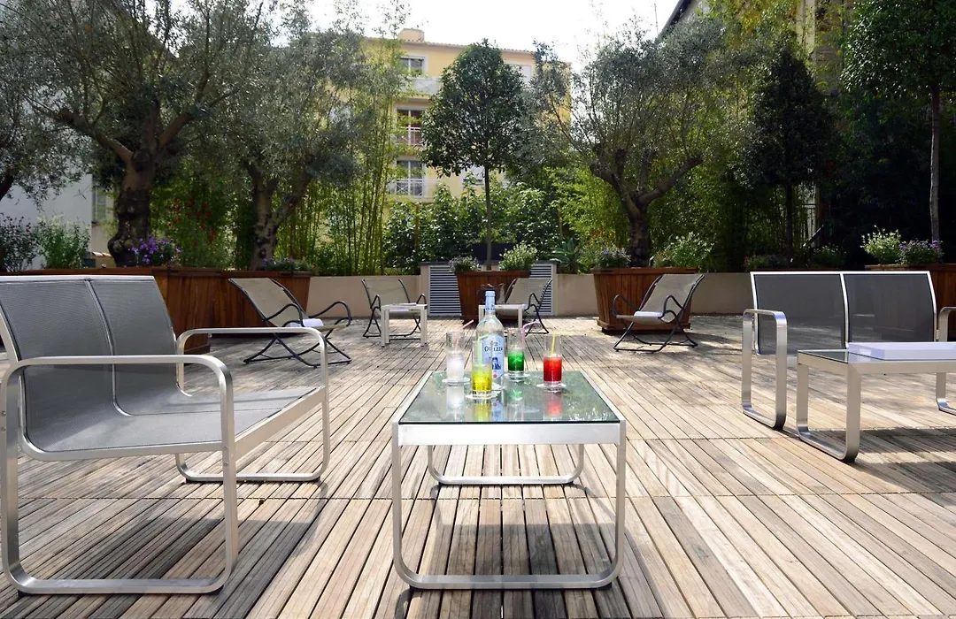 Mercure Ajaccio-1