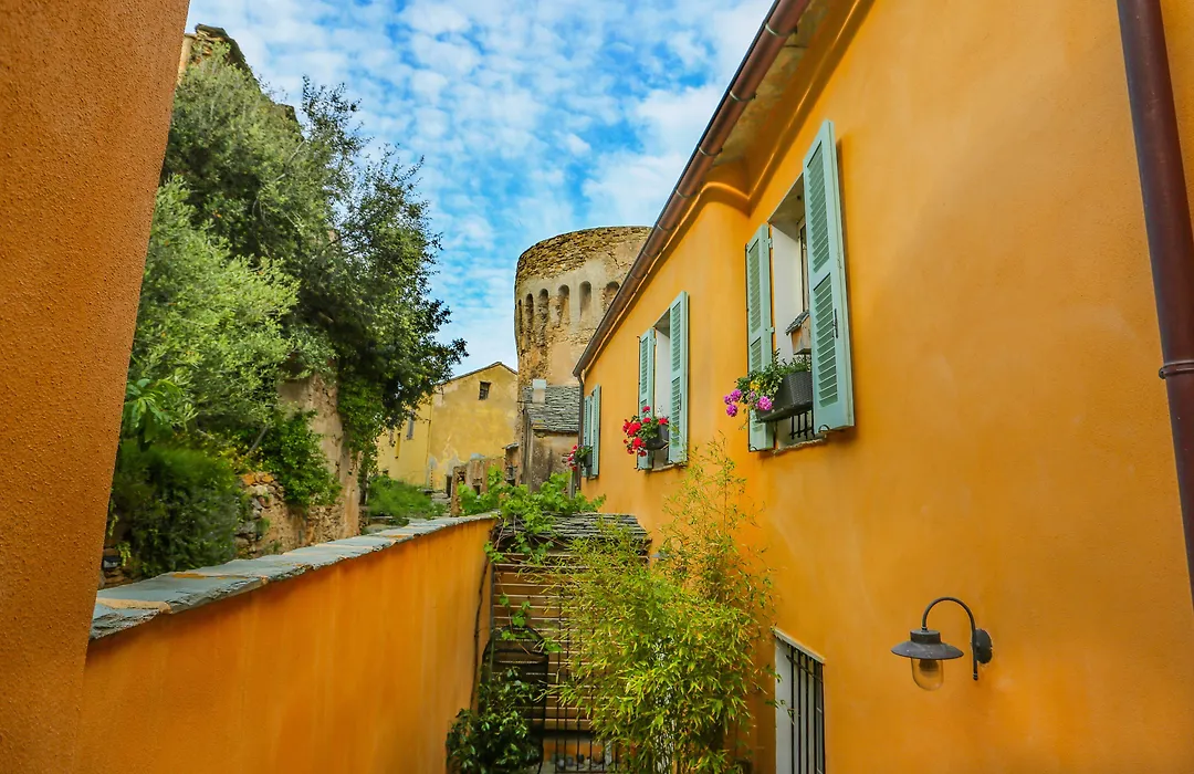 Latu Corsu - Côté Corse - Gites et chambres d'hôtes au Cap Corse-1
