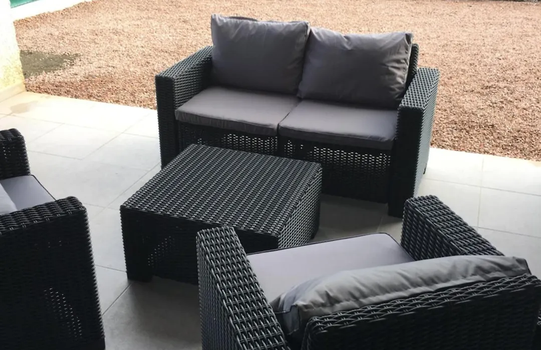 Plage A 6 Minutes De Voiture - 46M2 Jardin Et Terrasse - Appt Rdc 4 Personnes-1