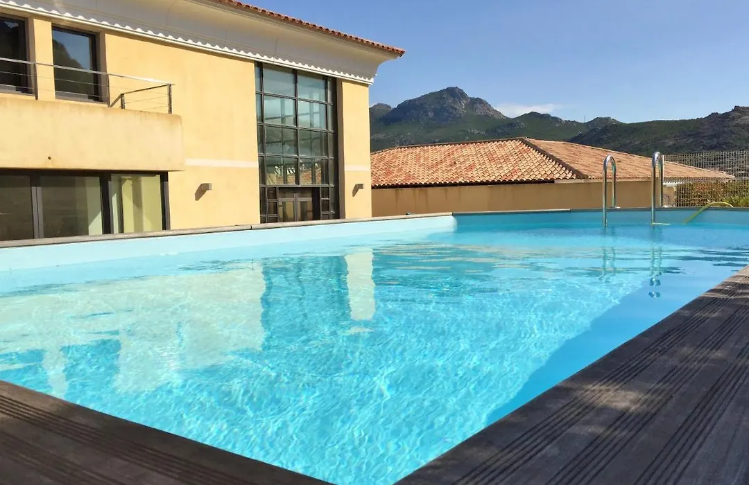 Appartement De 7 Chambres Avec Vue Sur La Mer Piscine Privee Et Jardin Clos A Calvi-1