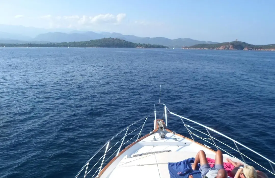 Ocean Yacht Trawler - Le Caloa-1