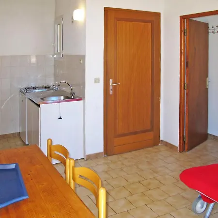 Apartment Thalassa - Cal201 By Interhome-3