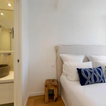Superbe T3 Sur La Marina De Bonifacio-3