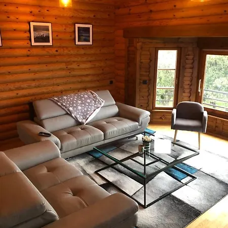 Grande Maison Avec Piscine-3