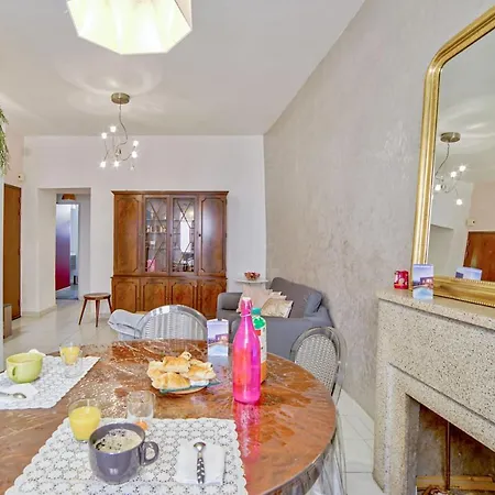 Charming Flat In The Heart Of The Old Town Of Ajaccio - Welkeys-2