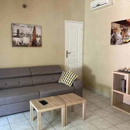 Petite maison de campagne-3