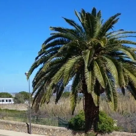 Calvi, Appartement 4 Personnes, Centre Ville, 200M De La Plage, Vue Mer-2