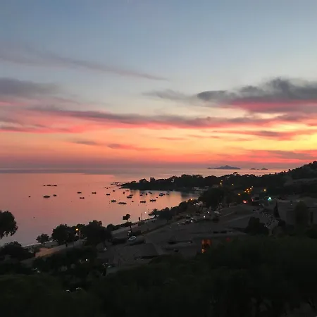 Superbe Appartement T2 Vue Magnifique Sanguinaires A 50M De La Plage-2