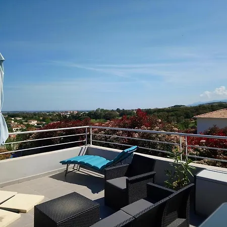 Superbe Appartement 3 Pieces Terrasse Vue Mer-2